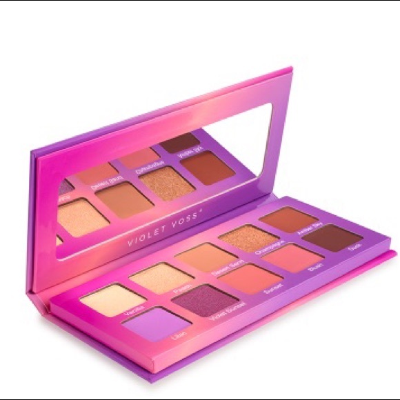 Violet Voss Violet Sunset Palette 🎨 - Picture 3 of 3